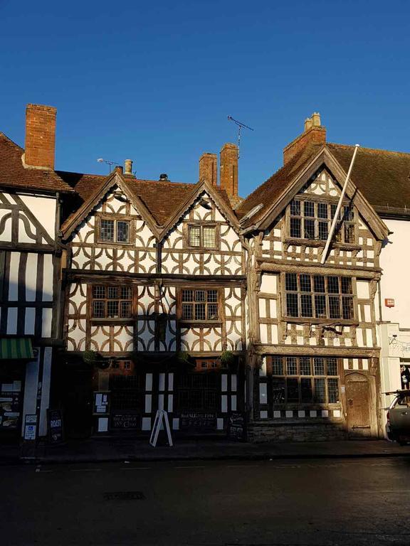 Penryn Guest House, Ensuite Rooms, Free Parking And Free Wifi Стратфорд-апон-Эйвон Экстерьер фото